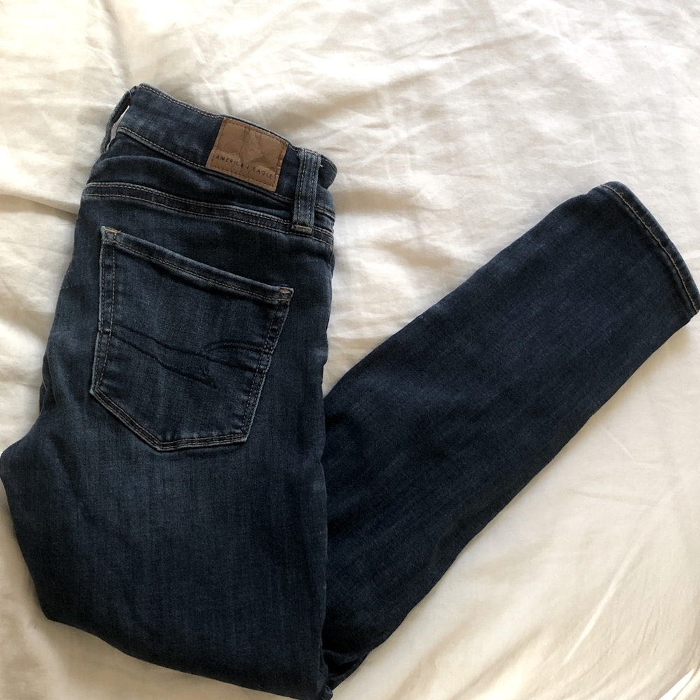 American Eagle High Rise Cropped Jeans
